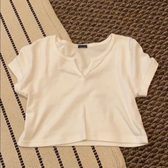 Brandy Melville shirt